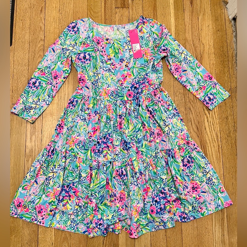 Lilly Pulitzer NWT ruffle, long sleeved, floral dress. Size XXS